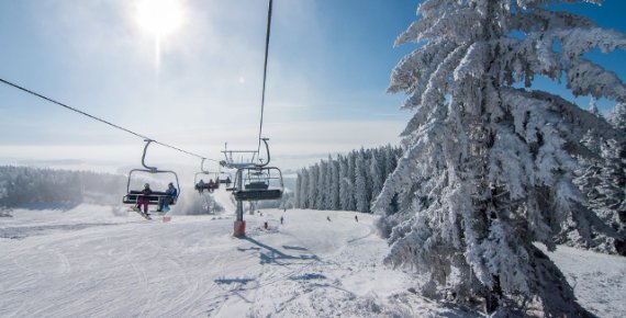 Celodenní skipas do Ski Areálu Čerťák v Jeseníkách