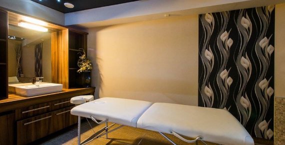 3 denní relaxační pobyt pro DVA v Luhačovicích v Hotelu Krystal s polopenzí, masáží a saunou