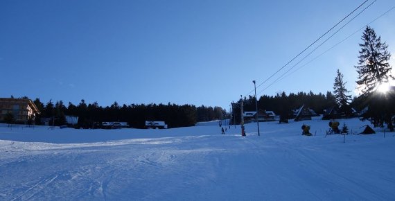 3 dny pro 2 osoby s plnou penzí a skipasem v penzionu Villa Brest přímo na sjezdovce lyžařského střediska Kasárne Javorníky
