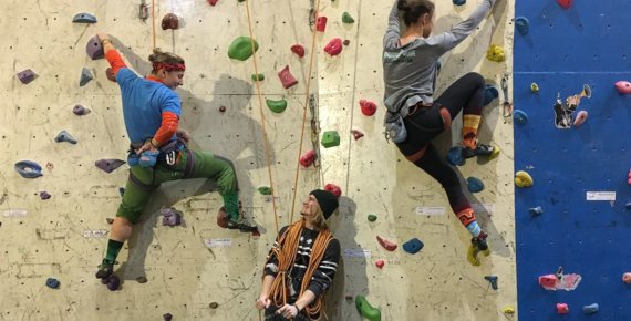 Vstup na lezeckou stěnu Flash Wall v Olomouci
