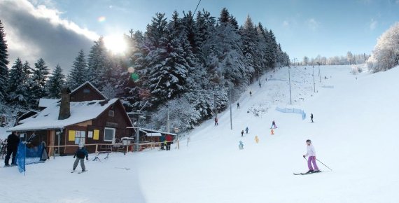 Celodenní skipas do ski areálu Búřov v Beskydech