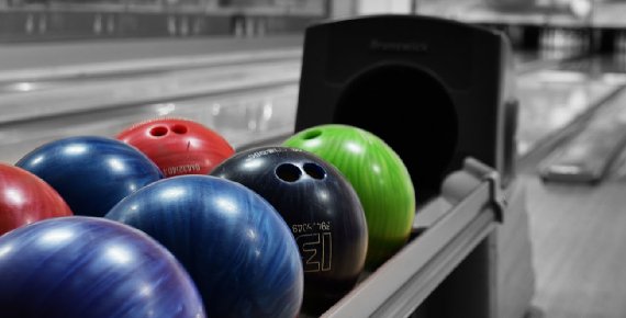 Hodina bowlingu na nejmodernější bowlingové dráze v Ostravě