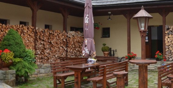 3 dny pro DVA se snídaní v rodinném penzionu Staré časy v samém srdci Valašska