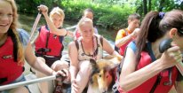 Projížďka na raftech pro 5 osob po řece Moravě a prohlídka Domu přírody Litovelské Pomoraví pro 5 osob