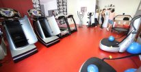 10 vstupů na Power Plate s osobní trenérkou v pražském fitness Red Fit