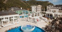 Luxusní 3 dny pro DVA v Aphrodite Palace**** v Rajeckých Teplicích s polopenzí, vstupem do termálních bazénů, sauny a fitness