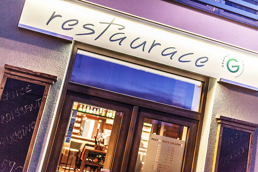 Restaurace